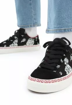 Vans UA STYLE - Sportieve Veterschoenen