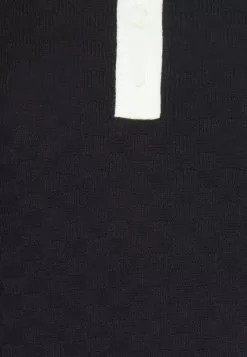 Abercrombie & Fitch GOLF SHOP NEW BUTTON - Poloshirt 5 Abercrombie & Fitch GOLF SHOP NEW BUTTON - Poloshirt -Hemden Winkel 2975e7ae77f24003a94d128e78bf0a2e