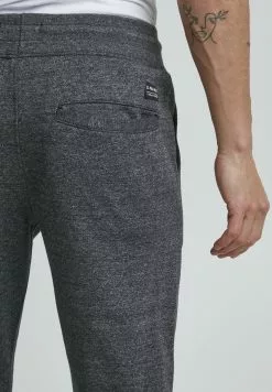 11 Project Trainingsbroek 6 11 Project Trainingsbroek -Hemden Winkel 310713a59b2741ebb5b89d759942203c