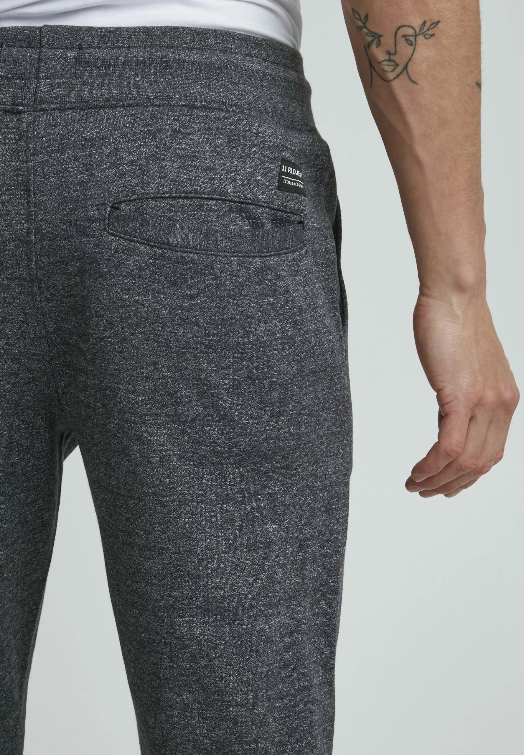 Trainingsbroek 11 Project Trainingsbroek -Hemden Winkel 310713a59b2741ebb5b89d759942203c scaled