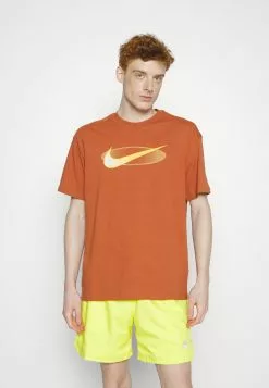 Nike Sportswear TEE - T-shirt Print 4 Nike Sportswear TEE - T-shirt Print -Hemden Winkel ce3ba79f7aed4e97962702530fe22836
