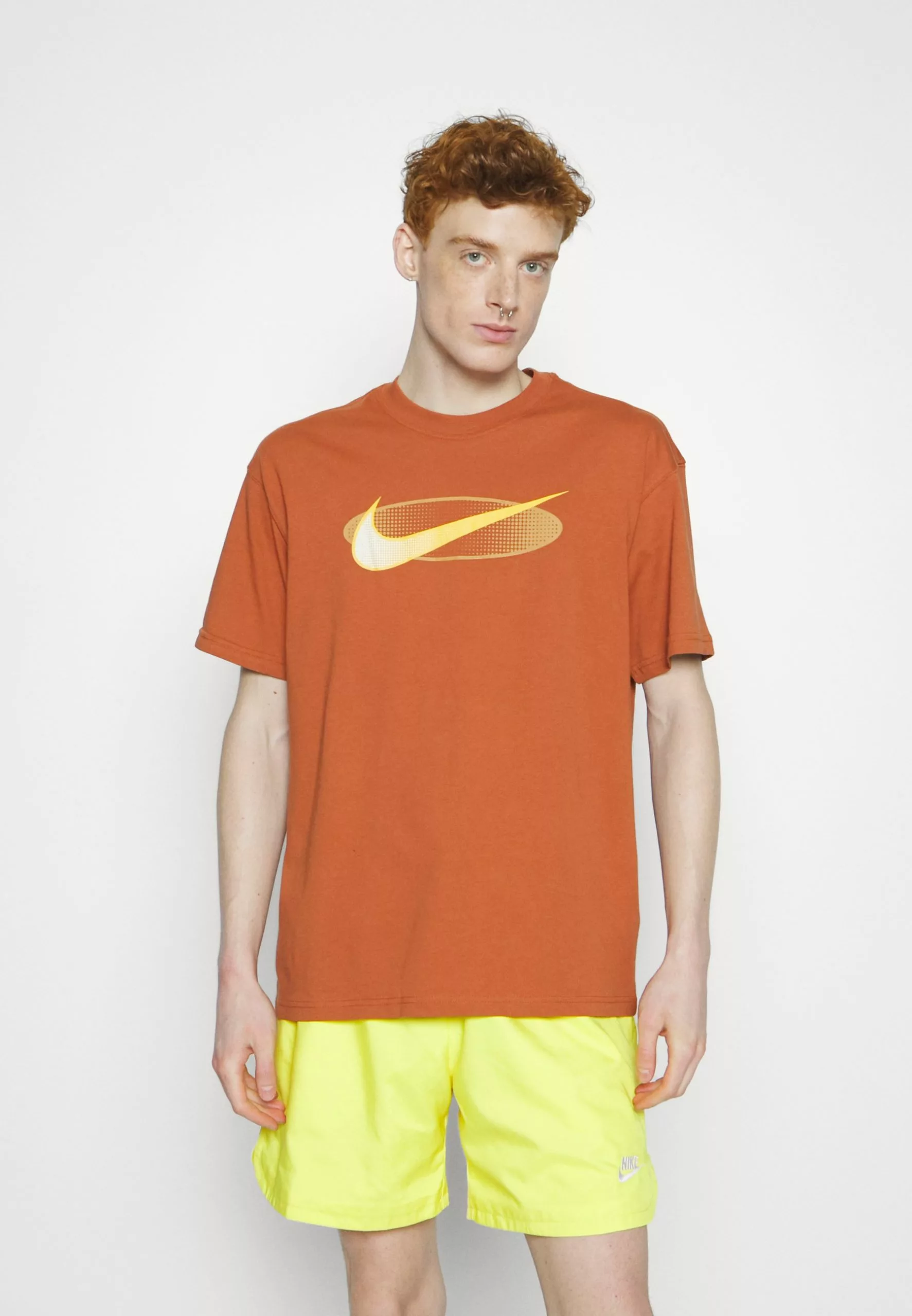 TEE - T-shirt print Nike Sportswear TEE - T-shirt Print -Hemden Winkel ce3ba79f7aed4e97962702530fe22836 scaled