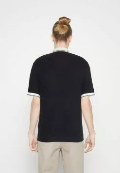 Abercrombie & Fitch GOLF SHOP NEW BUTTON - Poloshirt 4 Abercrombie & Fitch GOLF SHOP NEW BUTTON - Poloshirt -Hemden Winkel dccc7ec57d6044b38df673248b84c53b