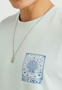 WE FASHION MET OPDRUK - T-shirt Print -Hemden Winkel f71fa171feb0453b9d4eb1b277bf6862