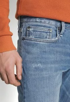 Denham RAZOR - Slim Fit Jeans -Hemden Winkel fbc1516365c1471dafbdf4e6ec4d3ce8